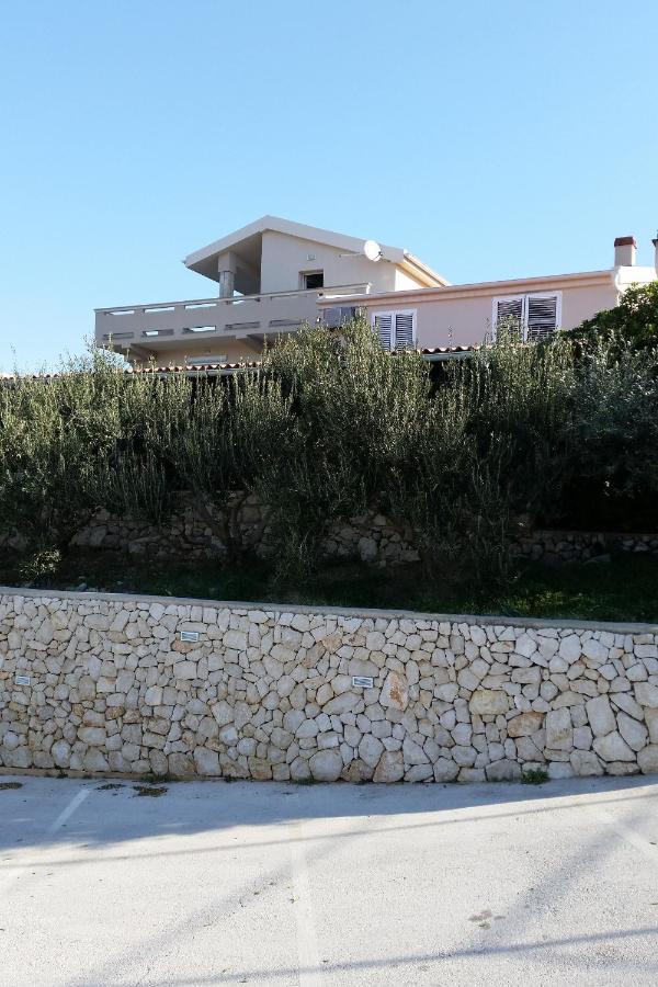 Apartments With A Parking Space Kolan, Pag - 16482 Eksteriør bilde